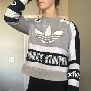Adidas Sweatshirt